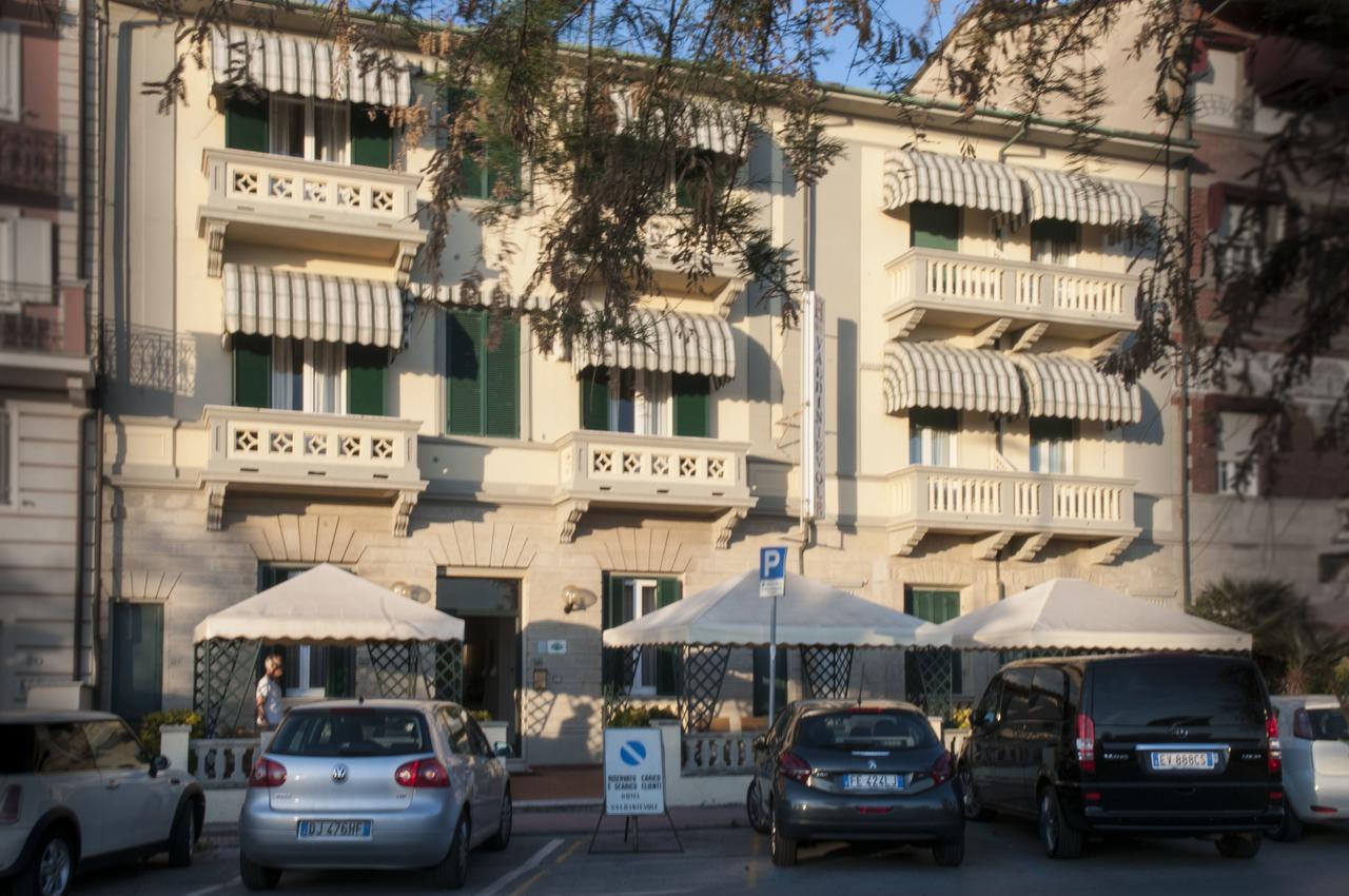 Hotel Valdinievole 利多迪卡马约雷 外观 照片