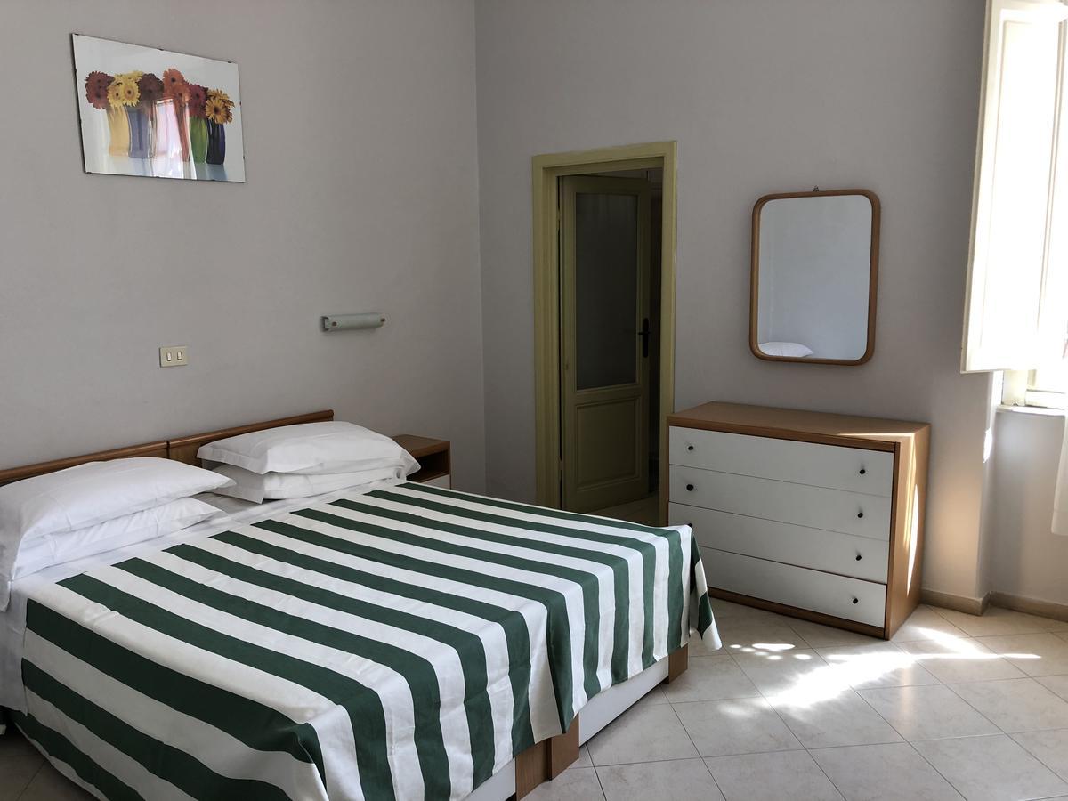 Hotel Valdinievole 利多迪卡马约雷 外观 照片